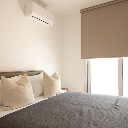 Phaedrus Living Coral Suites Aura Lárnaka Kültér fotó